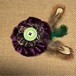 NWT Handcrafted Mixed Media Yo-yo Hairpin